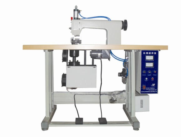 車衣超聲波縫合機 汽車車衣超聲波縫合機